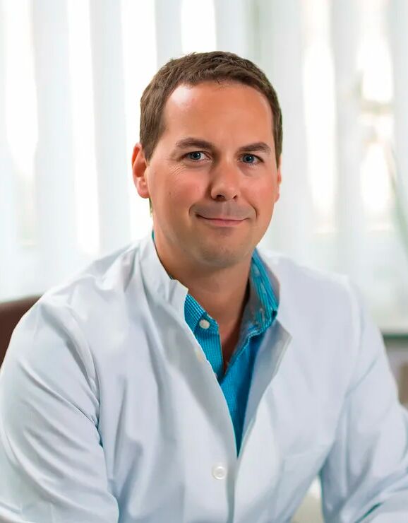 Doctor Dermatologist Peter Kniely